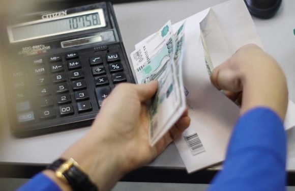 В Госдуме рассказали, кого из уехавших россиян коснется повышение налогов