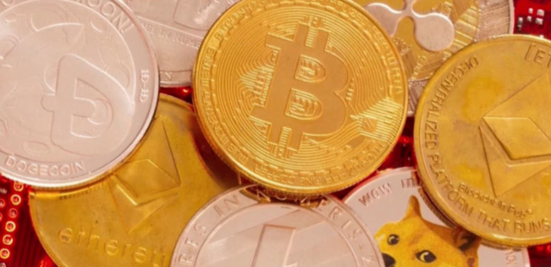 Курс биткоина впервые в истории торгов превысил $106 тысяч
