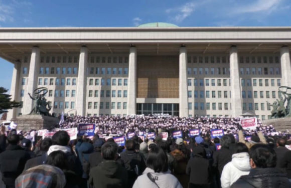 Президенту Южной Кореи грозит импичмент