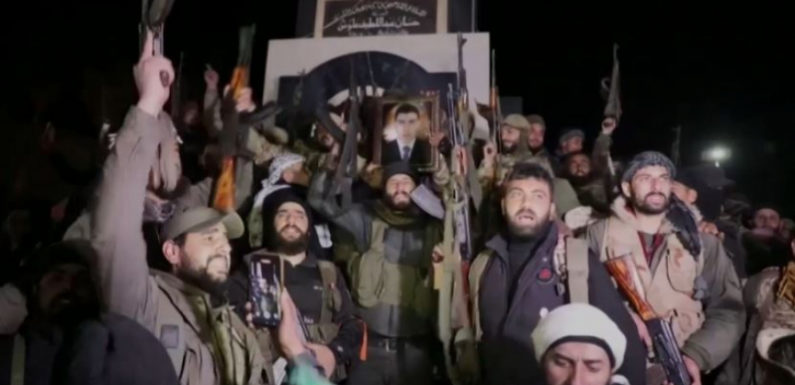 Reuters: сирийские повстанцы взяли под контроль Дамаск и заявили о свержении режима Б. Асада