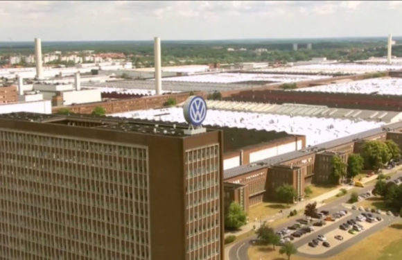 Сотрудники Volkswagen объявили забастовку в Германии