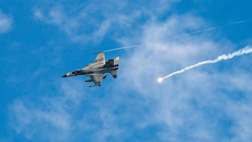 США по ошибке сбили свой истребитель над Красным морем