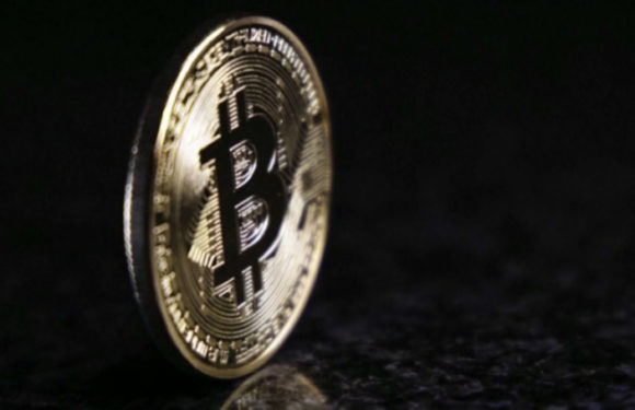 Стоимость биткоина снова преодолела отметку в $104 тысячи