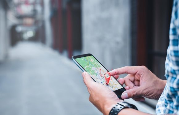Whatsapp tracking location