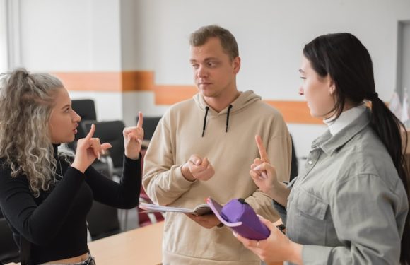 Reading body language