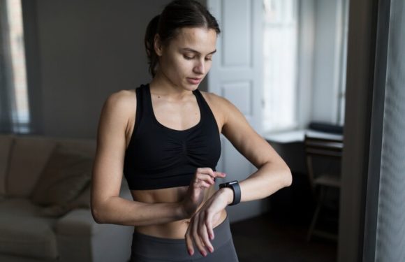 Обзор фитнес браслета Garmin vivosmart 3