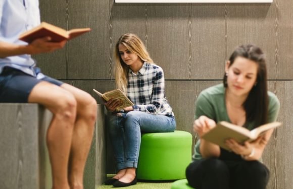 Лучшие книги по коммуникации для развития навыков