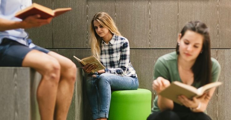 Лучшие книги по коммуникации для развития навыков
