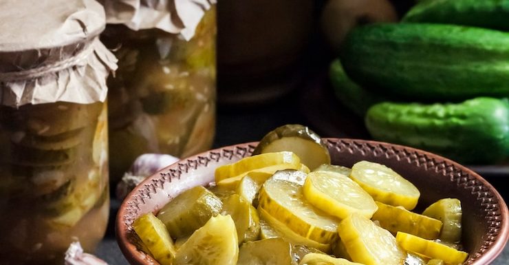 Маринованные огурцы домашнего приготовления