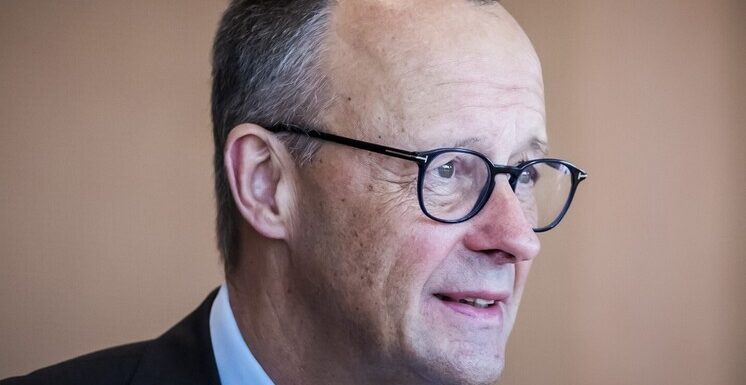 Верная жучка Вашингтона: Германия портит отношения с Китаем, чтобы угодить США