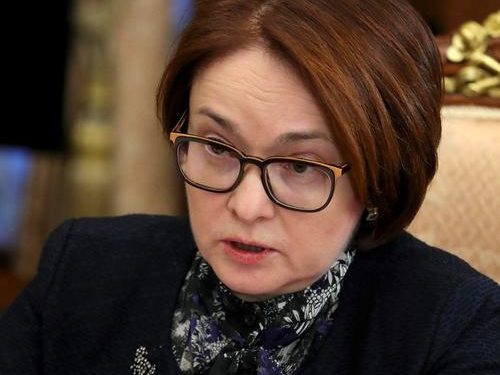 «Ъ»: Центробанк поддержал крупнейшие банки в споре с маркетплейсами из-за скидок