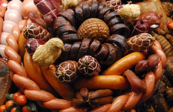 Стало известно, употребление в пищу каких продуктов грозит инсультом и инфарктом