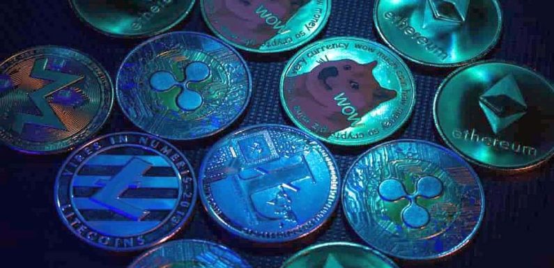 Доминирование биткоина растёт и сезон альткоинов снова откладывается