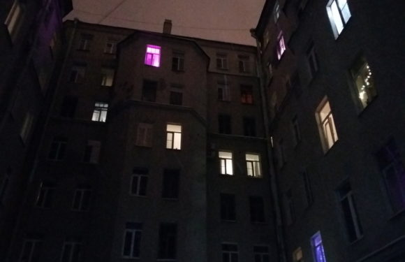 Платите за тьму. В Одессе разгорается скандал из-за счетов за свет, которого нет сутками