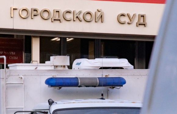В Воронеже подозреваемый в педофилии физрук предложил 15-летней жертве выйти за него замуж