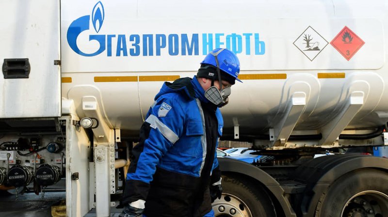 &laquo;Газпром нефть&raquo; не считает копейки