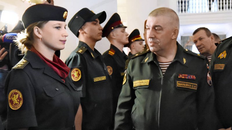 &laquo;Комдив не командует домами&raquo;